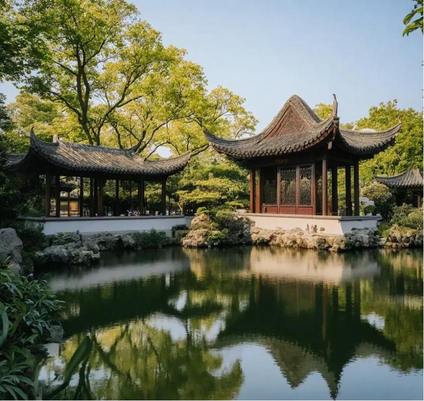 湖北雨珍餐饮有限公司